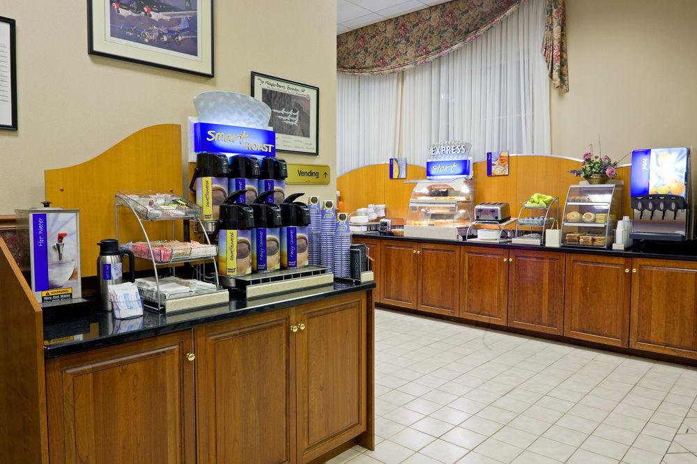Best Western Plus Wilkes Barre-Scranton Airport Hotel Pittston Eksteriør billede