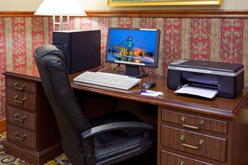 Best Western Plus Wilkes Barre-Scranton Airport Hotel Pittston Eksteriør billede