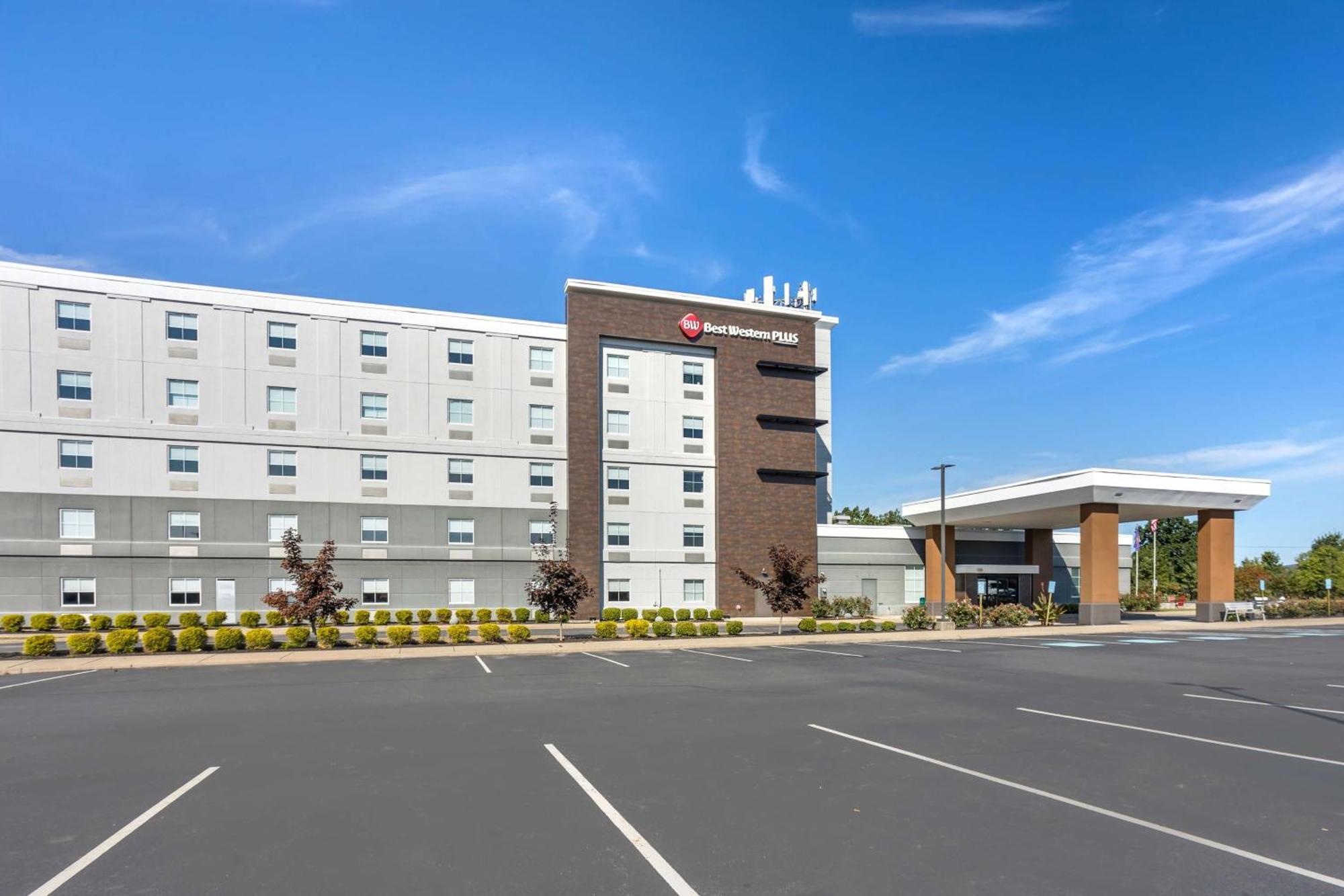 Best Western Plus Wilkes Barre-Scranton Airport Hotel Pittston Eksteriør billede